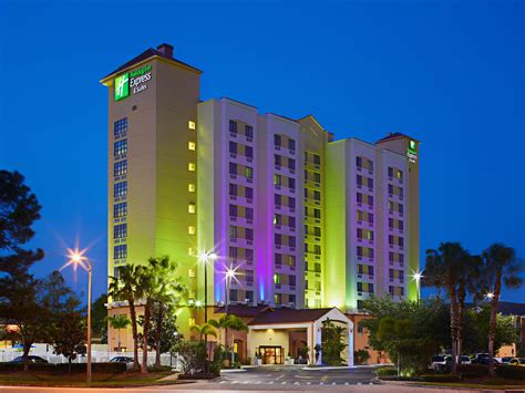 Holiday Inn Express Universal Orlando FL: Your Gateway to Unforgettable Adventures