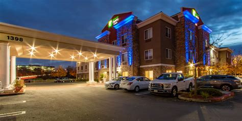 Holiday Inn Roseville CA: An Exemplary Staycation Experience