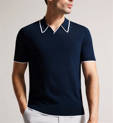 Hollister Polo Shirts: The Quintessential Summer Style