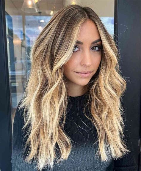 Honey Blonde Balayage: