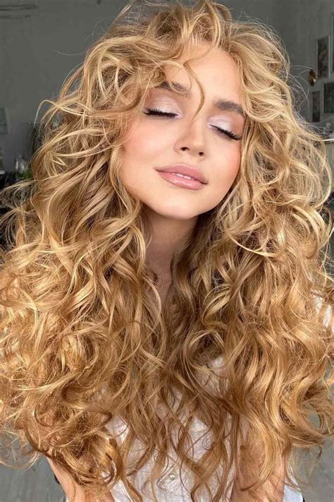 Honey Blonde Curly Hair: A Comprehensive Guide