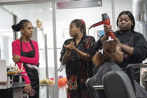 Honolulu Institute of Hair Design: Igniting Creativity and Empowering Aspiring Stylists