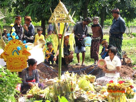 Honoring Your Ancestors with Anthyeshti: A Guide to Traditional Hindu Funeral Practices