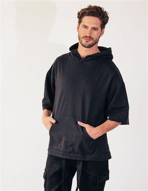 Hoodie with Shirt: An Ingenious Style Fusion for Fashionistas