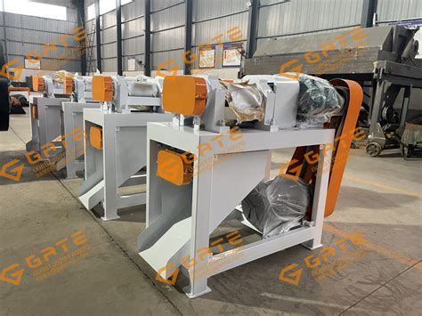 Horizontal roller granulators: