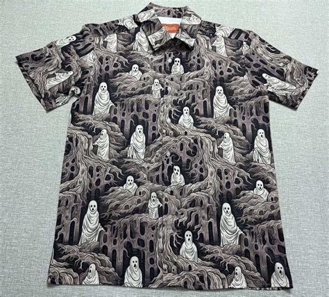 Horror Button Up Shirts: A Spine-Tingling Fashion Statement