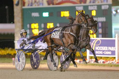 Horse Racing at Hoosier Park