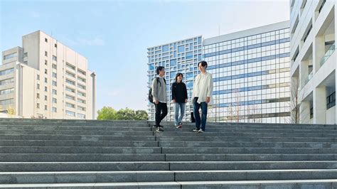 Hosei University: Embracing International Students with Open Arms