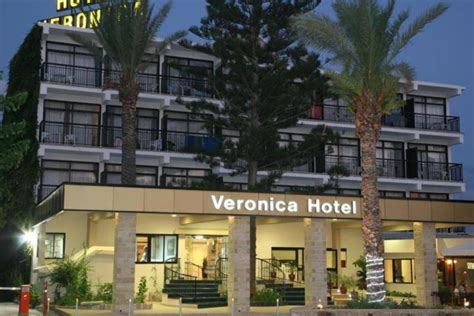 Hotel Veronica Kindle Editon