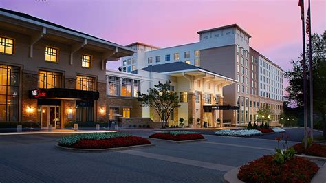 Hotels Near Perimeter Center Atlanta: 7 Options for Business and Leisure