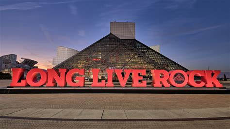 Hotels Near Rock and Roll Hall of Fame Cleveland