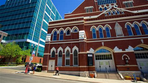 Hotels Near Ryman Auditorium Nashville TN: 10 Amazing Options Within Walking Distance