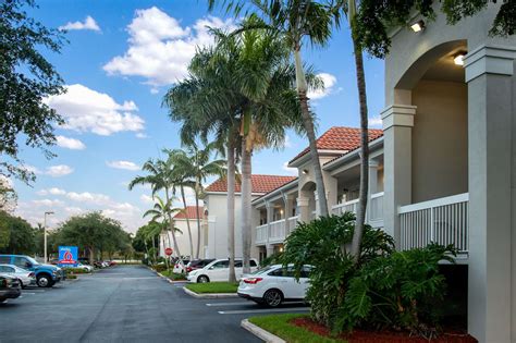 Hotels North Port FL: Your Guide to a Perfect Stay