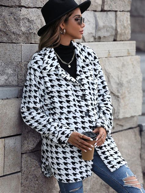 Houndstooth Button-Up: The Timeless Icon of Classic Style