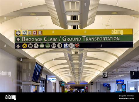 Houston George Bush Intercontinental Airport (IAH)