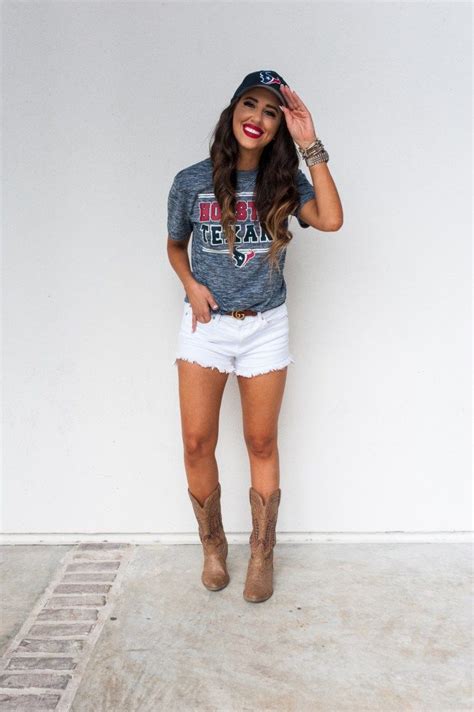 Houston Texans Outfits: A Guide to Game Day Apparel for the Ultimate Fan