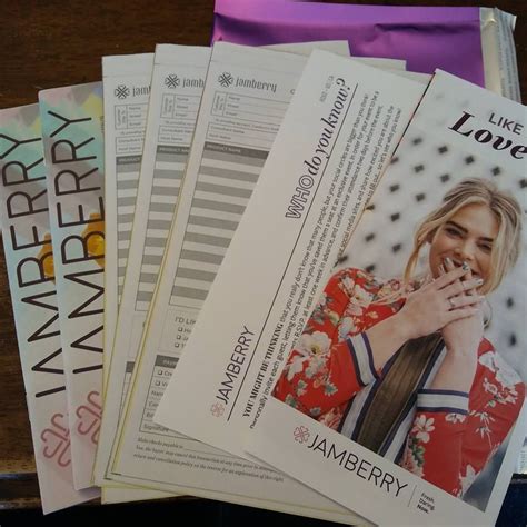 How Do I Order New Jamberry Catalogs