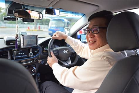 How Many Taxi Drivers in Singapore: A Comprehensive Overview by 2025