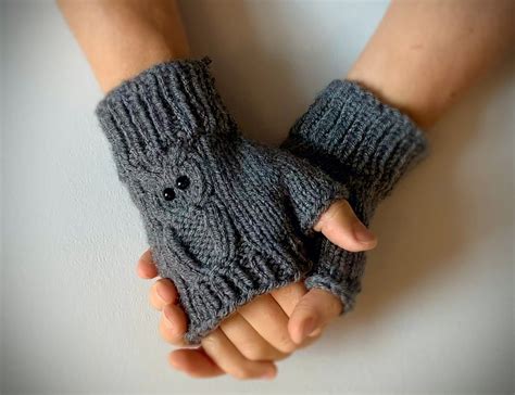 How To Knit Fingerless Gloves And Mittens Reader