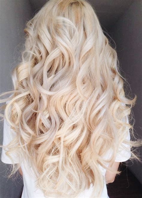 How to Achieve Platinum Blonde Curly Hair