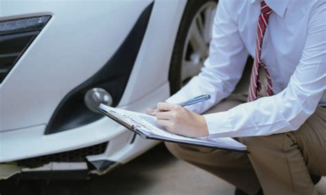 How to Become a Car Insurance Broker in 7 Simple Steps