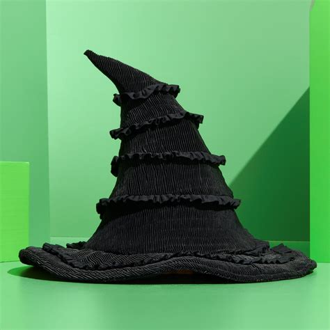 How to Choose an Elphaba Hat