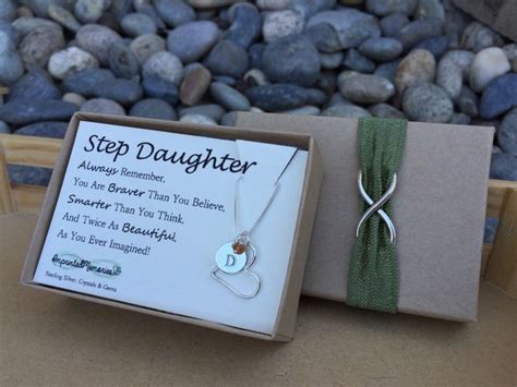 How to Choose the Perfect Gift for Your Stepdaughter