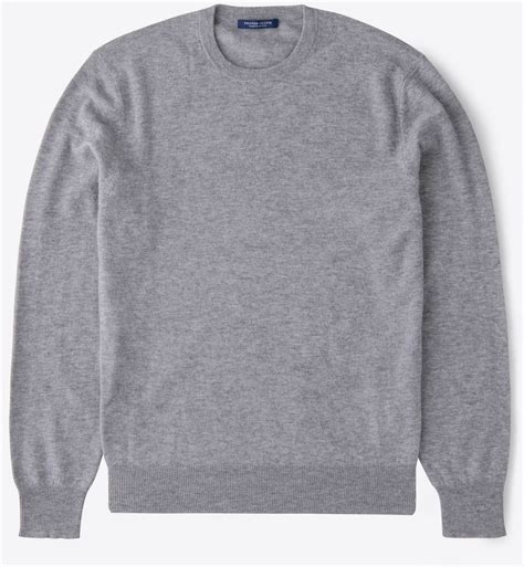 How to Choose the Perfect Grey Sweater