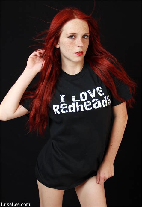 How to Choose the Perfect Redhead T-Shirt