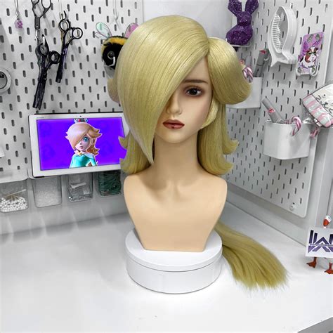 How to Choose the Perfect Rosalina Wig