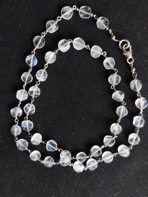 How to Choose the Right Beaded Moonstone Necklace