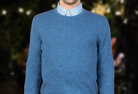 How to Choose the Right Sweater for Your Collared Shirt