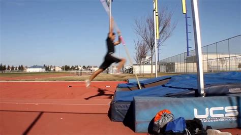 How to Coach Pole Vaulting Kindle Editon