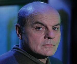 How to Get Michael Ironside's Balding Look