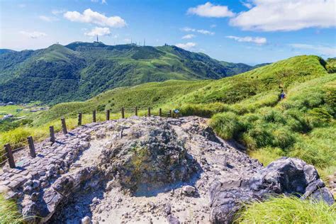 How to Get to Yangmingshan National Park: The 2025 Guide to Exploring Taiwan's Gem