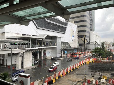 How to Go to City Square Mall by MRT (with 4 Tables)