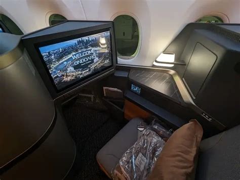 How to Secure Business Class Flights for Less Than 2025: Unveiling the Secrets