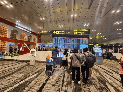 How to Transit in Changi Airport 2025: The Ultimate VS Guide