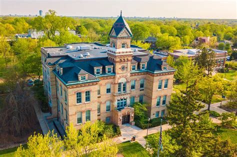 How to Use the Elmhurst University Directory