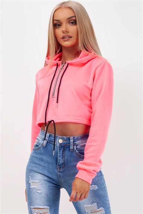 How to Wear a Neon Pink Sweatshirt