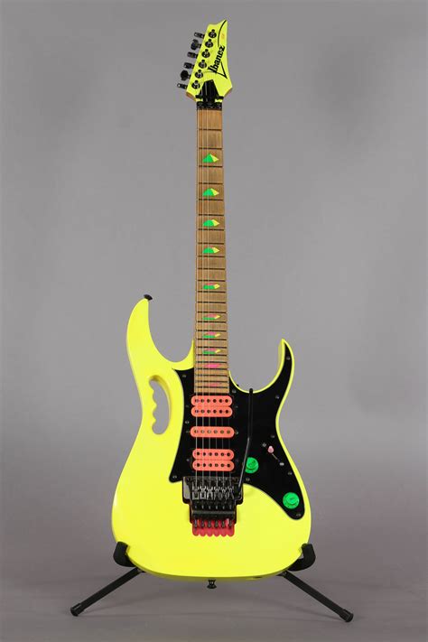 Ibanez Jem 777 ราคา: กีตาร์ในฝันที่เอื้อมถึงได้