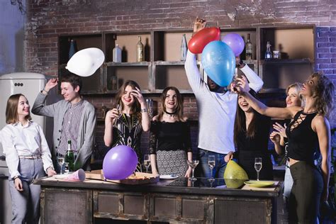Ideas for an Unforgettable Class Reunion