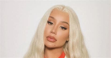 Iggy Azalea Unleashes Exclusive Content on Telegram: Unlocking Your Digital Fandom