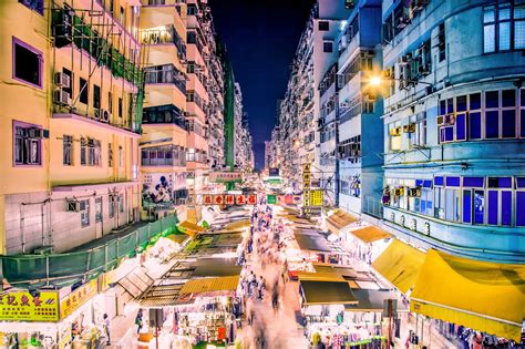 Immerse Yourself in the Heart of Kowloon: Hong Kong's Most Famous Night Market