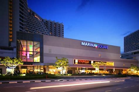 Immerse Yourself in the Hubbub of Marina Square