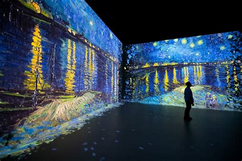 Immersive Art Experiences with UD Replicas: Experience the Extraordinary