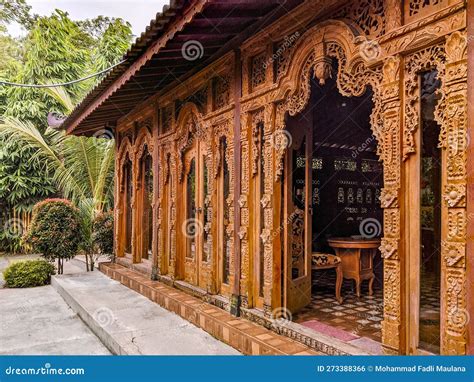 Indonesian Wood Carvings: A Legacy of Intricate Beauty and Cultural Heritage