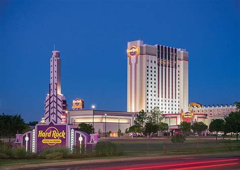 Indulge in Luxury and Convenience: Top Hotels Near Hard Rock Casino Tulsa