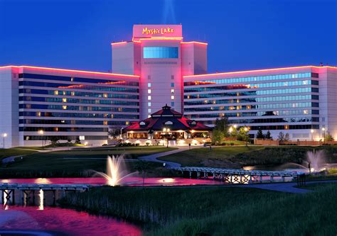 Indulge in a Luxurious Escape at Mystic Lake Casino Hotel