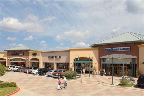 Indulge in a Retail Extravaganza at Allen Outlet Malls